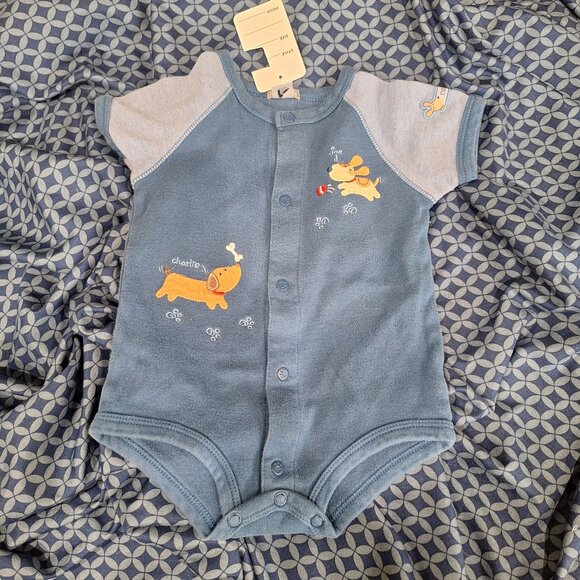carters onesie with dogs 6 to 9 months - Picture 1 of 7